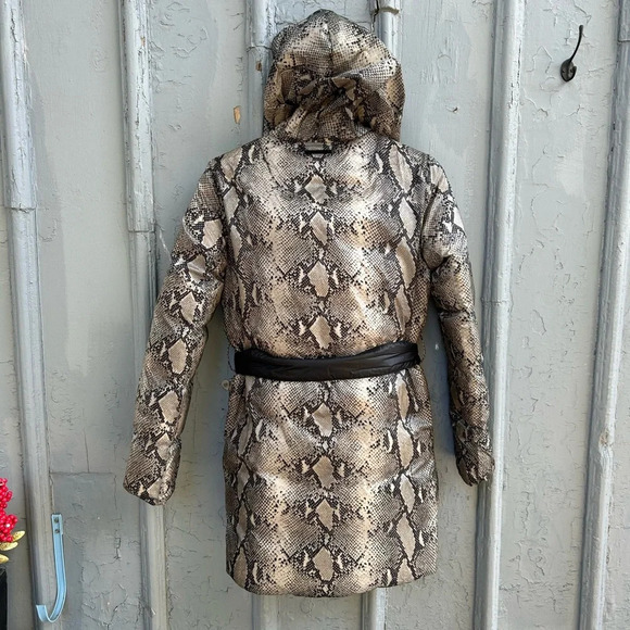 Diane Von Furstenberg Paulina Reversible Down Wrap Coat,  size Small - Picture 5 of 15